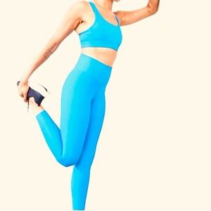 Athleta Salutation Stash 7/8 High Rise Leggings UPF+ Aqua Blue Small NWT